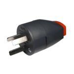 Ficha Macho 10A Axial 3 Patas Chatas Gris y Naranja Richi